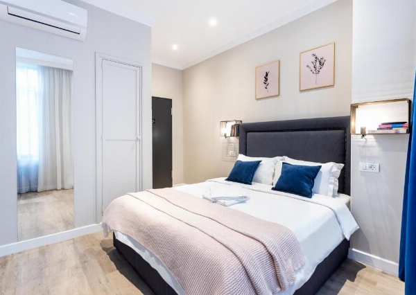 DeGoya Studios Bucharest Old Town image 15