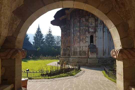 Tour image 6